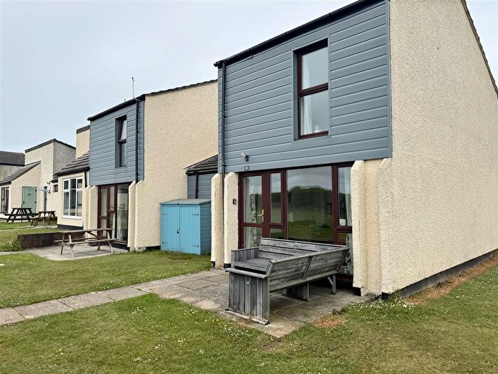 3 Bedroom Property For Sale In Perran View, Trevellas, TR5