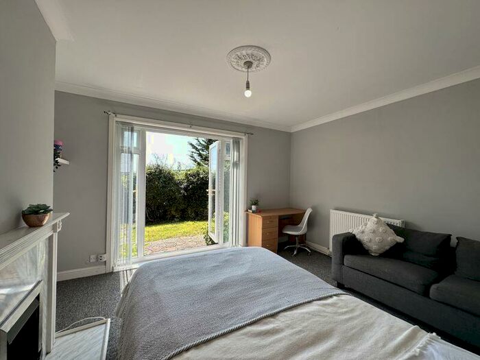 6 Bedroom Terraced House To Rent In Beatty Avenue, Brighton, BN1