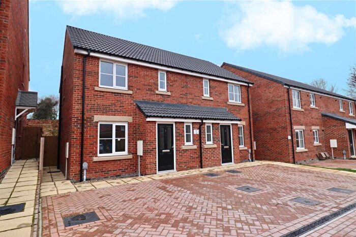2 Bedroom House For Sale In Newby Vale, Cottingham, HU16