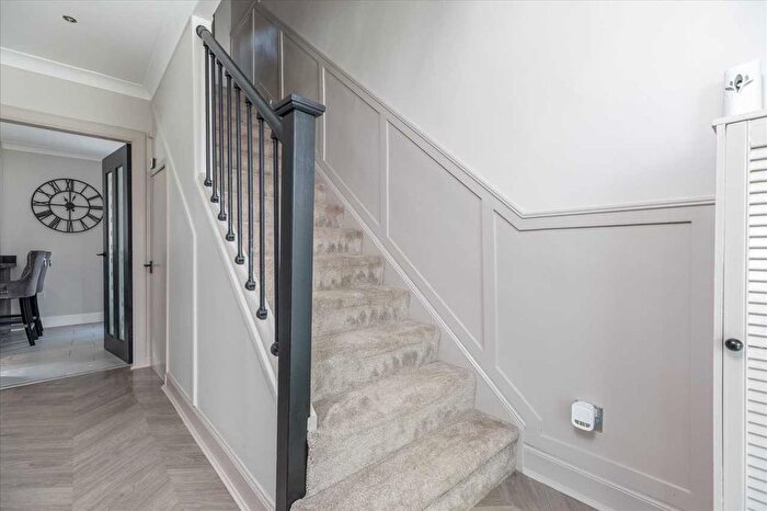 3 Bedroom End Of Terrace House For Sale In Glentarbert Road, Rutherglen, Glasgow, G73