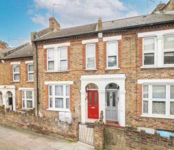 2 Bedroom Flat For Sale In A Charlton Road, London, Brent, NW10