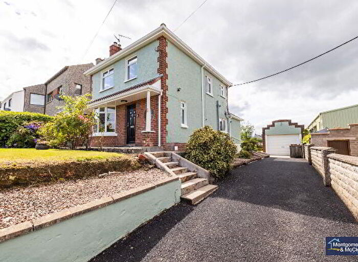 4 Bedroom Detached House With Garages For Sale In Caw Park, Derry/Londonderry, BT47