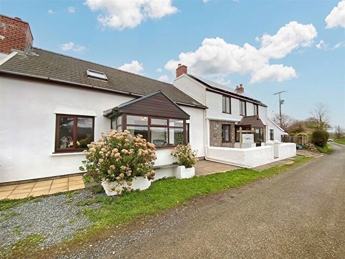 6 Bedroom Cottage For Sale In St. Florence, Tenby, SA70