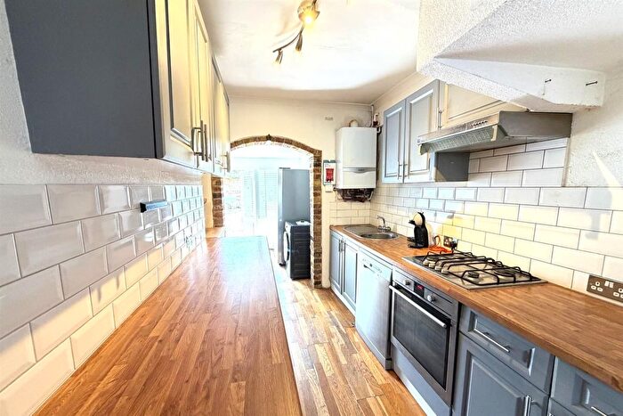 3 Bedroom Property To Rent In Grosvenor Crescent, Uxbridge, UB10