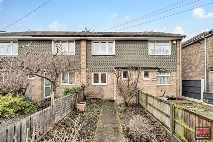 3 Bedroom Terraced House For Sale In Ashford Crescent, Ashford, TW15