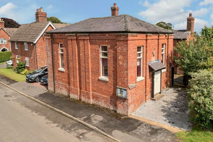 2 Bedroom Detached House For Sale In Lusby, Spilsby, PE23