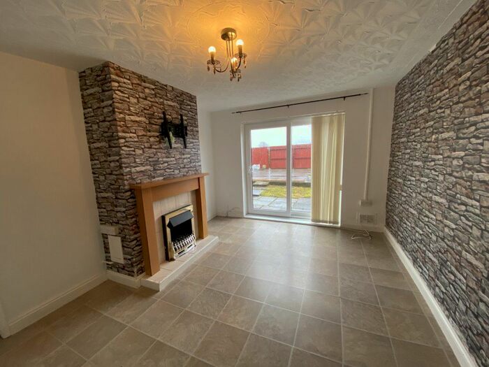 2 Bedroom Property To Rent In Second Ave, Clase, Swansea, SA6