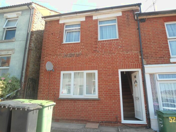 1 Bedroom Flat To Rent In Whitmore Street, Maidstone, ME16