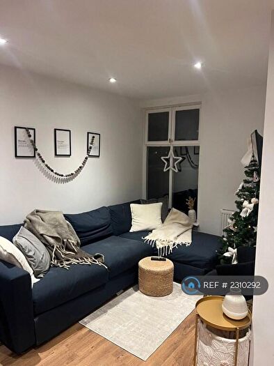 1 Bedroom Flat To Rent In Green Lane, Sheffield, S3