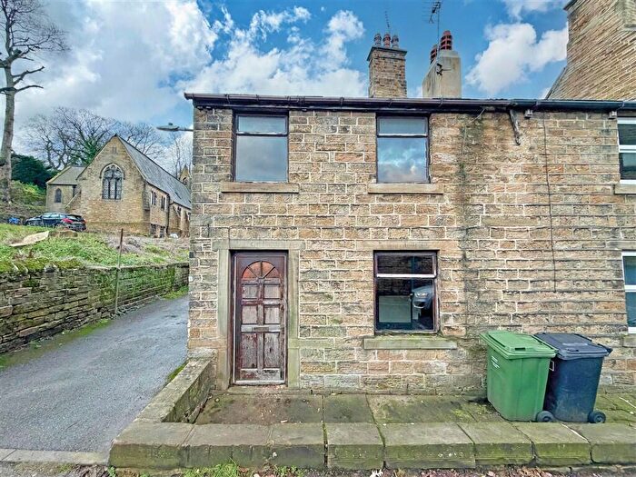 1 Bedroom End Of Terrace House For Sale In Miry Lane, Thongsbridge, Holmfirth, HD9