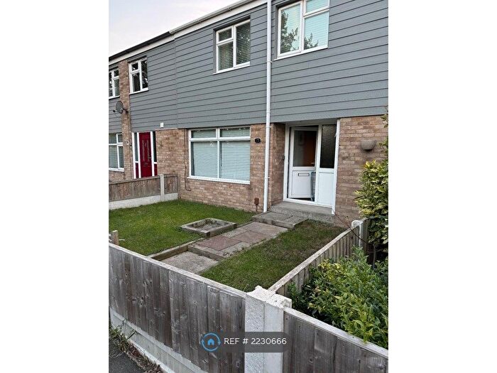 3 Bedroom Terraced House To Rent In High Barrets, Basildon, SS14