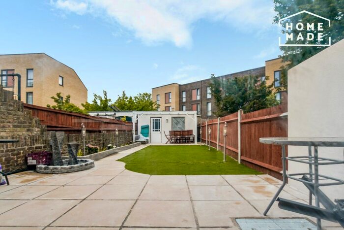 5 Bedroom Terraced House To Rent In Western Road, Merton, SW19