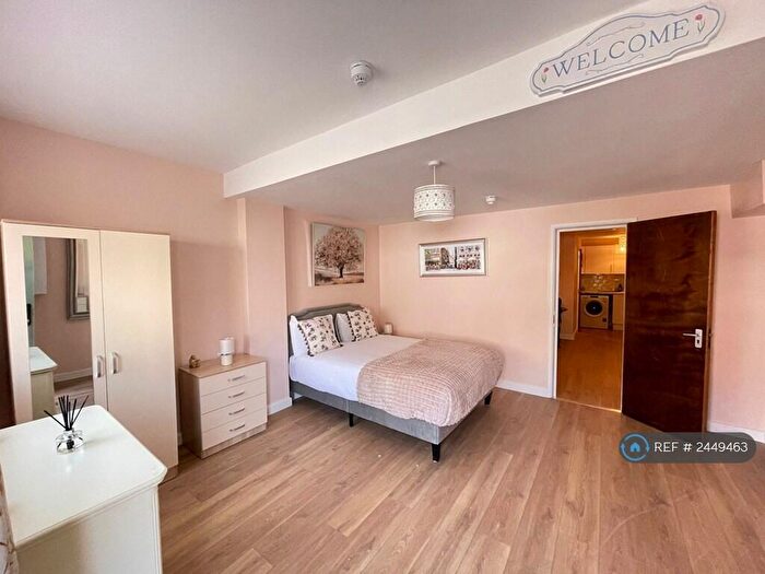 1 Bedroom Flat To Rent In Philip Lane, London, N15