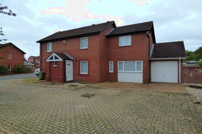 4 Bedroom Property To Rent In Two Mile Ash, Milton Keynes, MK8