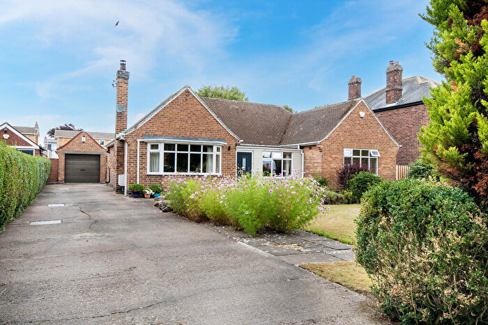 3 Bedroom Detached Bungalow For Sale In Welham Road, Retford, DN22