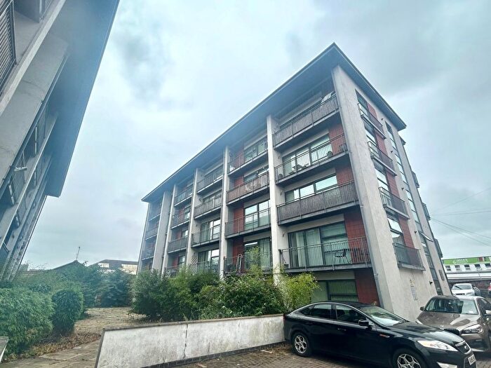 1 Bedroom Flat To Rent In Station Court, Burton-On-Trent, Staffordshire, DE14