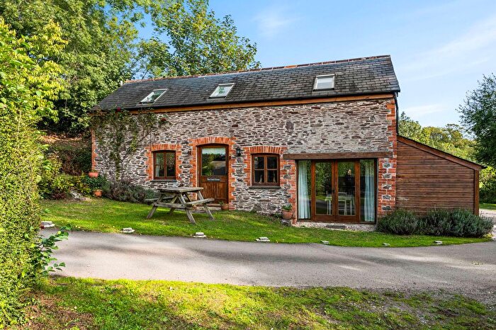 2 Bedroom Barn Conversion For Sale In Bantham, Kingsbridge, TQ7