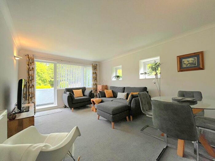 2 Bedroom Flat For Sale In Braidley Mansions, Braidley Road, Bournemouth, Dorset, BH2