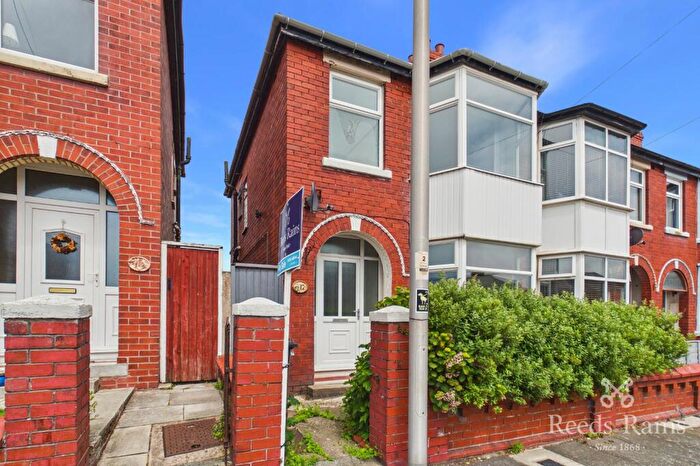 3 Bedroom End Of Terrace House For Sale In Dinckley Grove, Blackpool, Lancashire, FY1