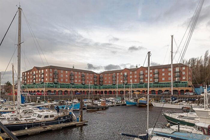 2 Bedroom Flat For Sale In St. Peters Wharf, St. Peters Basin, Newcastle Upon Tyne, NE6