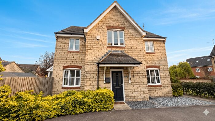 4 Bedroom Detached House For Sale In Buttercup Drive, Bourne, PE10