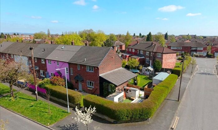 3 Bedroom End Of Terrace House For Sale In Warbeck Close, North Reddish, Stockport, Cheshire, SK5
