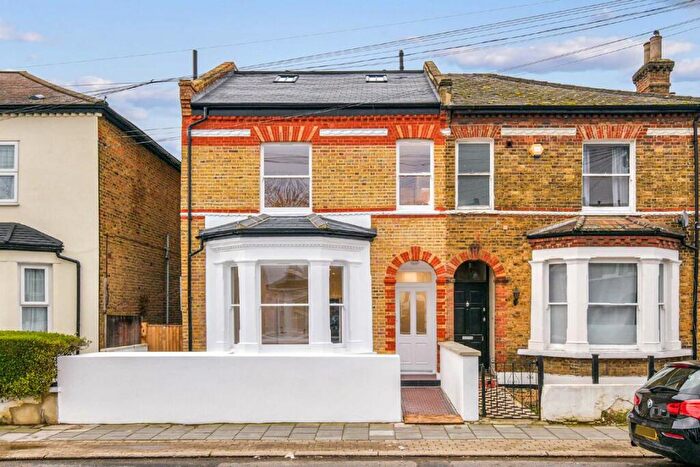 1 Bedroom Flat For Sale In Fernlea Road, Balham, SW12