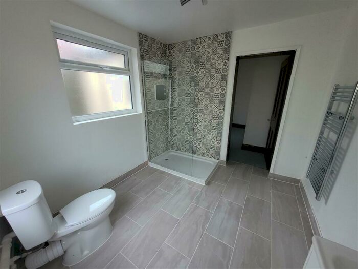 1 Bedroom Flat To Rent In Hall Croft, Shepshed, LE12