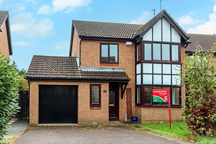 4 Bedroom Detached House To Rent In Chatsworth Drive, Wellingborough, NN8