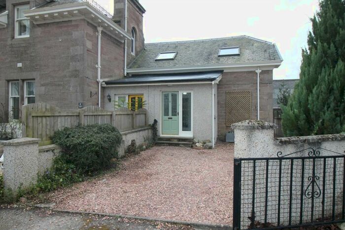 2 Bedroom End Of Terrace House To Rent In Washington House, Nairn, IV12