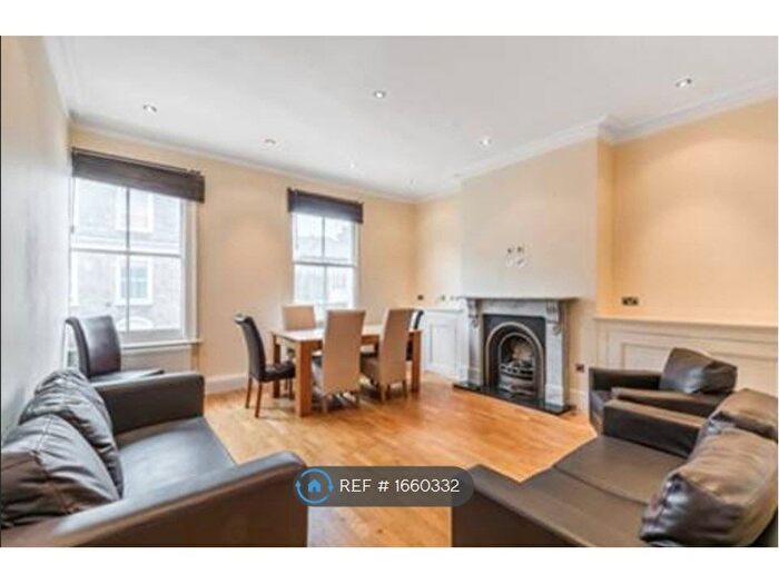2 Bedroom Flat To Rent In St. Philip Street, London, SW8