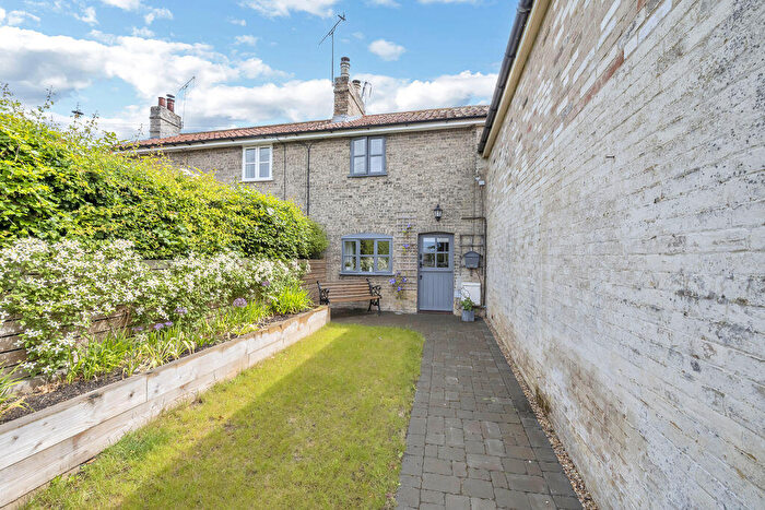 2 Bedroom Cottage For Sale In Church Road, Thurston, IP31