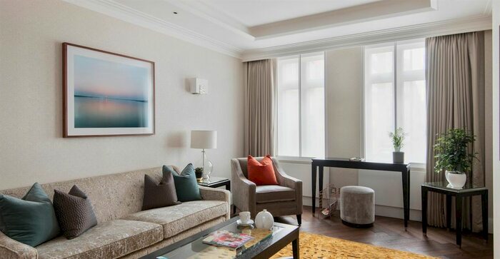 1 Bedroom Flat To Rent In Hyde Park Lane, Mayfair, London, W1K