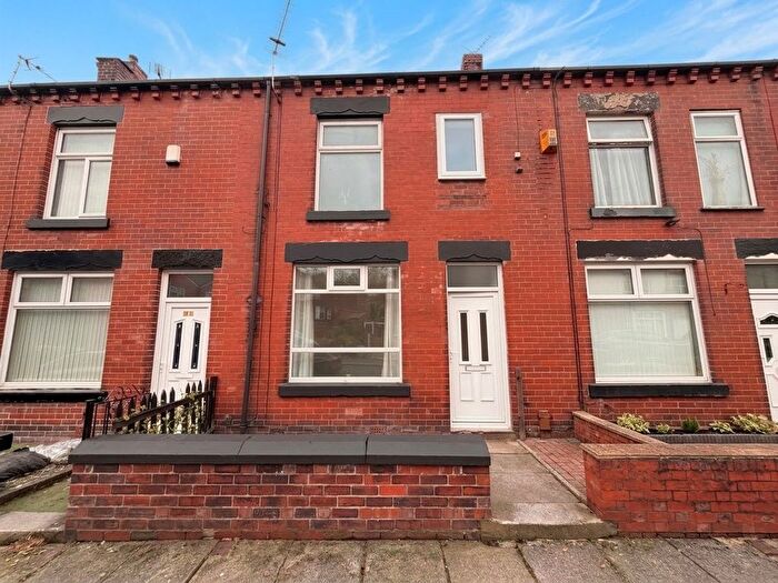 3 Bedroom Semi-Detached House To Rent In Third Avenue, Bolton, Greater Manchester, BL1