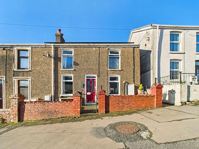 3 Bedroom Semi Detached House For Sale In Clydach, Swansea, SA6