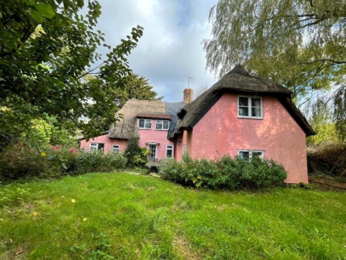 4 Bedroom Detached House For Sale In Chapmans Cottage, Ashdon Road, Radwinter, Saffron Walden, Essex, CB10