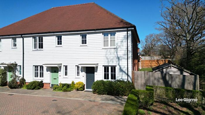 3 Bedroom End Of Terrace House For Sale In Barley Mews, Rudgwick, Horsham, West Sussex, RH12