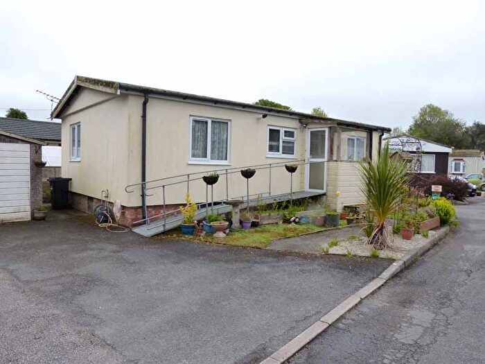 3 Bedroom Park Home For Sale In Gwel Ryan, Luxulyan, PL30