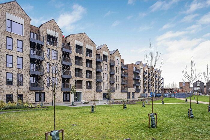 1 Bedroom Flat To Rent In Shillingford House, Munda Way, Oxford, OX2