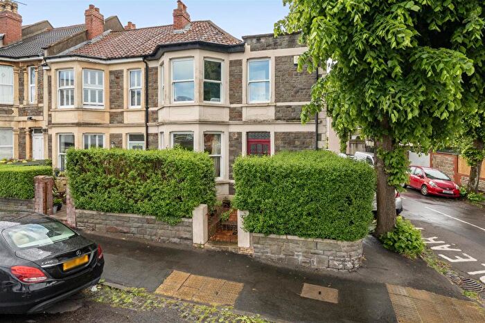 3 Bedroom End Of Terrace House For Sale In Greenmore Road, Bristol, BS4