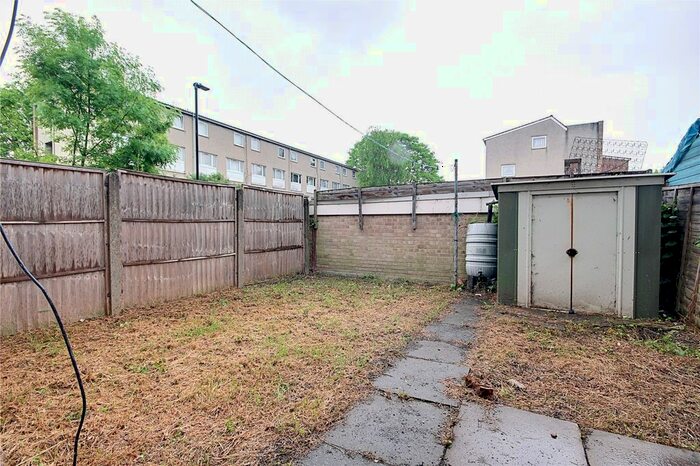 1 Bedroom Flat To Rent In Roman Way, Enfield, EN1