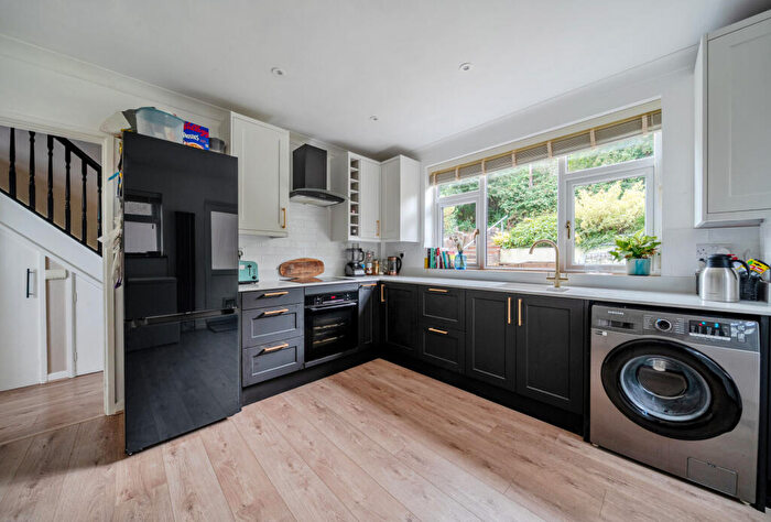 3 Bedroom Semi-Detached House For Sale In Walnut Close, Bristol, South Gloucestershire, BS15