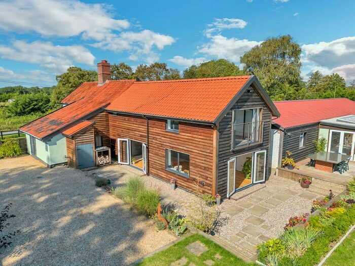 5 Bedroom Detached House For Sale In New Buckenham Road, Banham, NR16