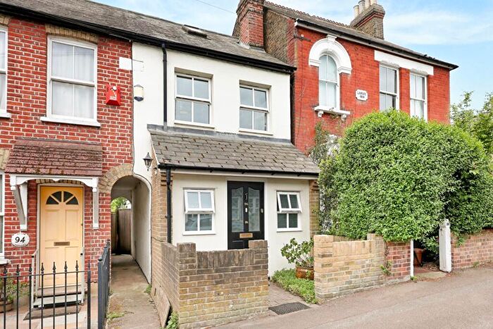 2 Bedroom House For Sale In Princes Road, Buckhurst Hill, IG9