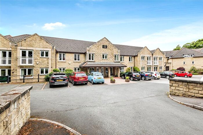 1 Bedroom Flat For Sale In Aire Valley Court, Bingley, BD16