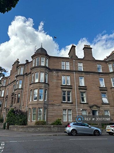3 Bedroom Flat To Rent In Lytton St, Dundee, DD2