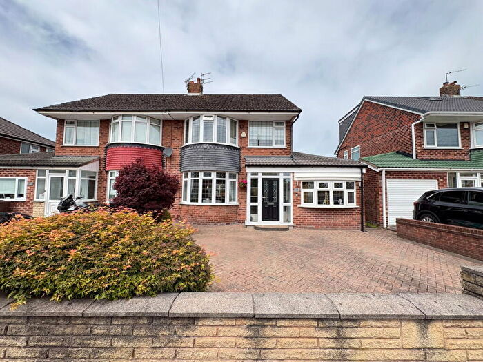 3 Bedroom Semi Detached House For Sale In Langdale Drive, Maghull, L31