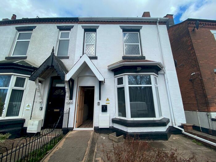 4 Bedroom Property To Rent In Oxford Road, Erdington, Birmingham, B23