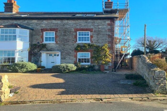 1 Bedroom Flat To Rent In Nettlestone Green, Seaview, PO34