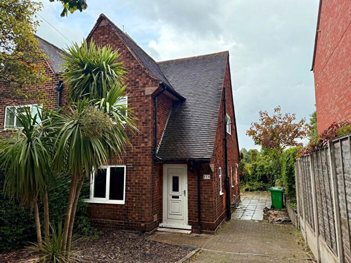 3 Bedroom House To Rent In Edwards Lane, Nottingham, NG5